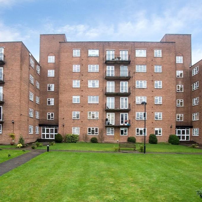 1 bedroom ground floor flat to rent - Photo 1