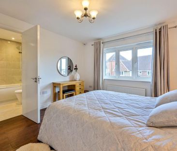 3 bedroom semi-detached house to rent - Photo 6