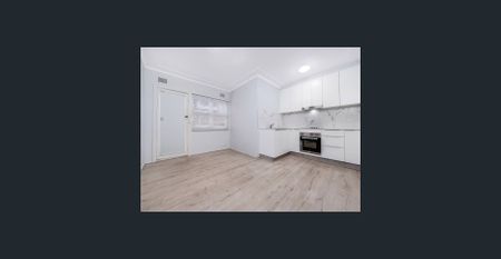 Renovated 1 Bedroom Unit! - Photo 3