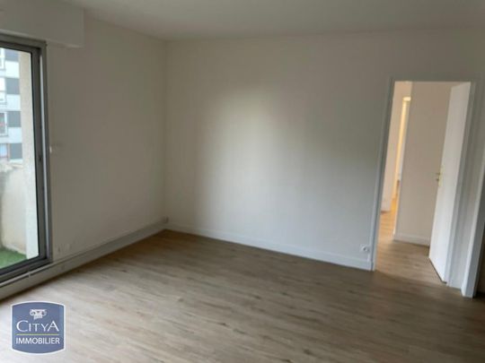 Location Appartement 5 pièces 127m² LE MANS 72000 - Photo 1