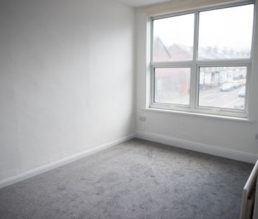 3 Bed Terraced House, Abbeydale Road, S7 - Photo 4