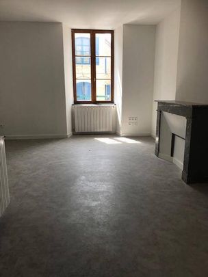 Location appartement t3 57 m² à Villeneuve (12260) - Photo 1