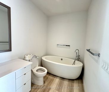 For Lease - 825 Church Street Unit# PH201, Toronto, Ontario - Photo 1