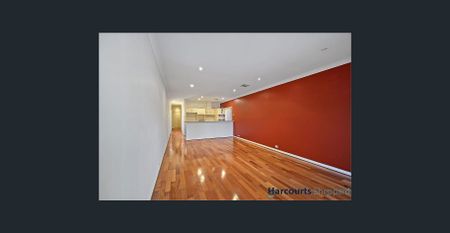 Spacious 3-Bedroom Home in Prime Frewville Location - Photo 2