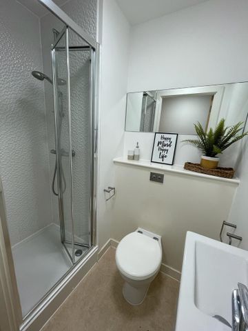 1 bedroom flat to rent - Photo 5