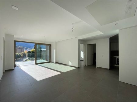 Giubiasco, affitto 3.5 locali con terrazzino - Foto 2