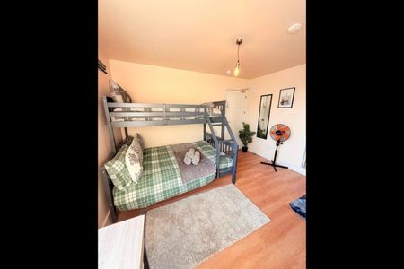 Studio Flat, Mitcham Road, SW17 - Photo 5