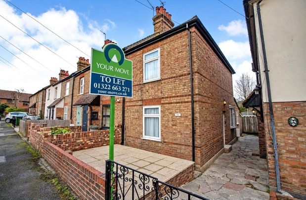 2 bedroom end of terrace house to rent - Photo 1