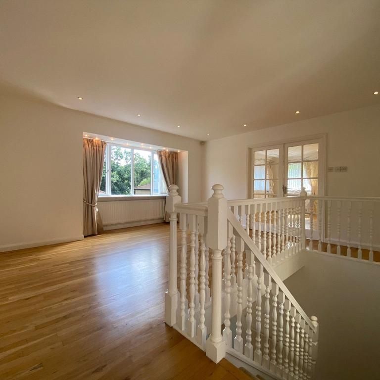 4 bedroom detached house to rent - Photo 1