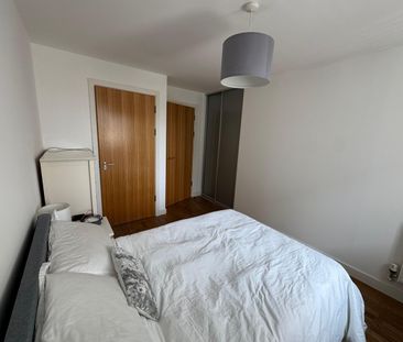 2 Bed Flat, Adana Building, SE13 - Photo 4