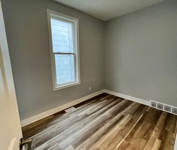 For Lease - 4233 Huron Street Unit# 2, Niagara Falls, Ontario - Photo 2