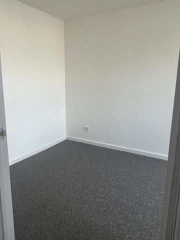 1 bedroom terraced house to rent - Photo 2