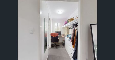 Modern 3-Bedroom Unit in Mansfield - Within Mansfield State High School - Photo 3