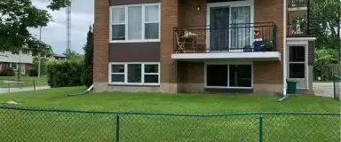 6 ELMSDALE Drive Unit# 1 | 6 ELMSDALE Drive Unit# 1, Kitchener - Photo 1