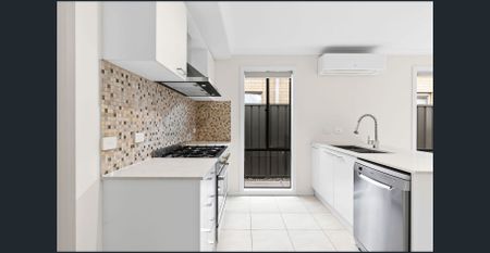 Stunning Family Home at 40 Lancers Drive, Harkness - Photo 5