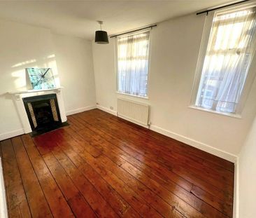 3 bedroom terraced house to rent - Photo 4