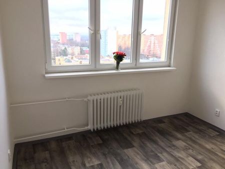 Pronájem bytu 2+1 54 m2 - Fotografie 5