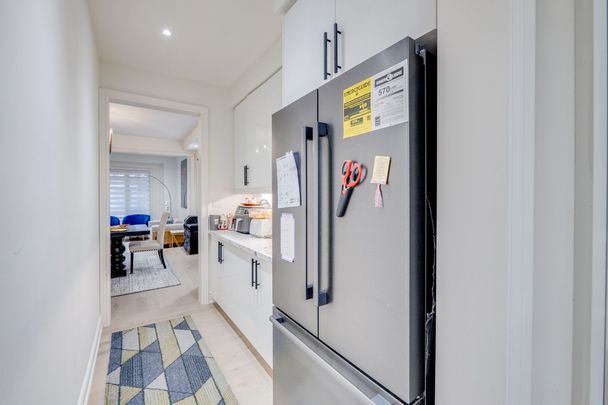 For Lease - 389 Humphrey Street, Hamilton, Ontario - Photo 1