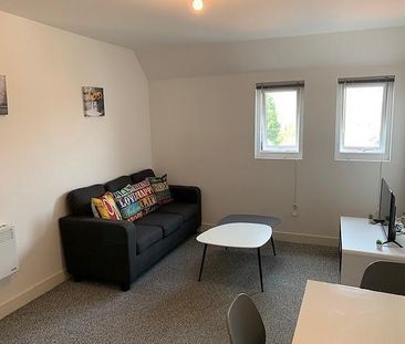 2 bedroom apartment to rent - Photo 2