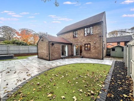 Parkshiel, South Shields, South Shields, Tyne and Wear, NE34 8BU - Photo 2