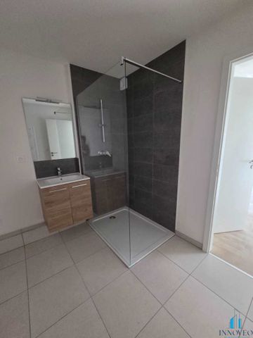 Location Appartement 2 pièces 45m² ILLKIRCH GRAFFENSTADEN 67400 - Photo 2