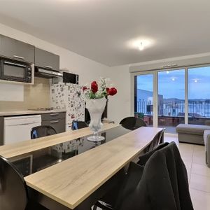 Location Appartement 2 pièces 44m² CLERMONT FERRAND 63000 - Photo 2