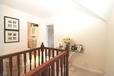 Richmond Avenue, Shoeburyness, Southend-On-Sea, Essex, SS3 9LF - Photo 4