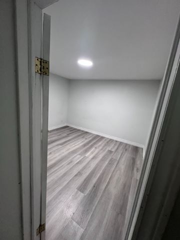 For Lease - 727 Brimley Road Unit# #bsmt, Toronto, Ontario - Photo 2