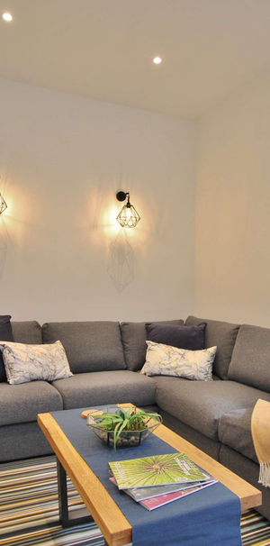 Laburnum Grove Room 6 - Photo 1