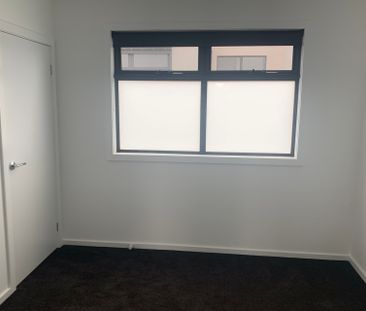 State Of The Art Townhouse! - Photo 6