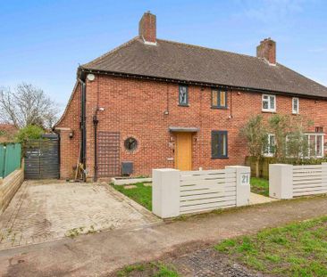 3 bedroom semi-detached house to rent - Photo 4