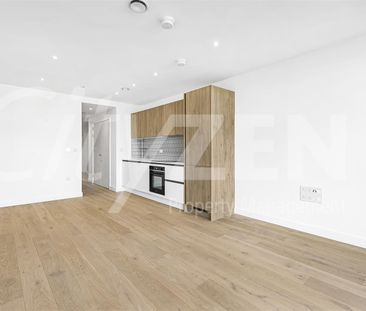 37 Clarendon Road, Watford - Photo 6