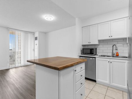 For Lease - 43 Eglinton Avenue Unit# 1801, Toronto, Ontario - Photo 5