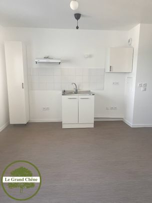 Location Appartement 1 pièce 26m² - Photo 1