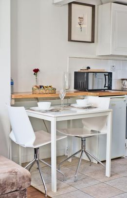 Studio to rent - Photo 1