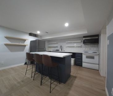 For Lease - 7 Karen Ann Crescent Unit# Lower, Toronto, Ontario - Photo 2