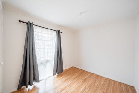 LOW-MAINTENANCE LIVING IN A CONVENIENT LOCATION! - Photo 3