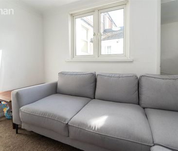 4 bedroom house to rent - Photo 1