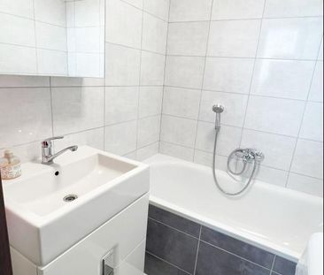 Pronájem bytu 2+1 57 m², Úprkova 3688, Kroměříž - Photo 6