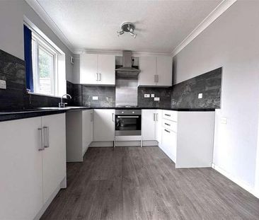 Davenport Close, Gosport, PO13 - Photo 6
