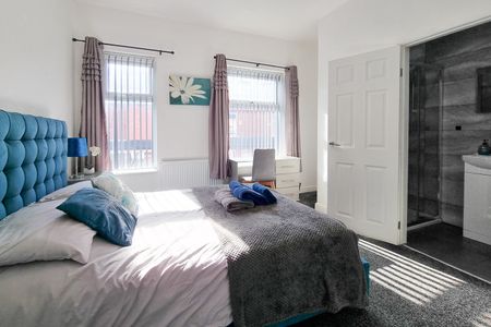 Room in a Shared House, Cowesby Street, M14 - Photo 4