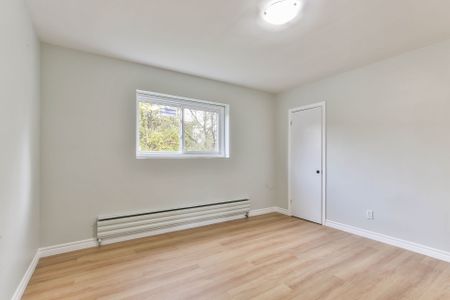 For Lease - 358 Hilton Avenue Unit# 2, London East, Ontario - Photo 5