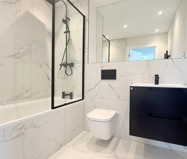 2 bedroom penthouse to rent - Photo 6
