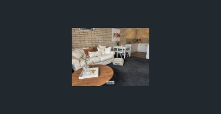 Neat 2 Bedroom Unit - Photo 2