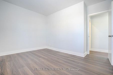For Lease - 156 Combe Avenue, Toronto, Ontario - Photo 5