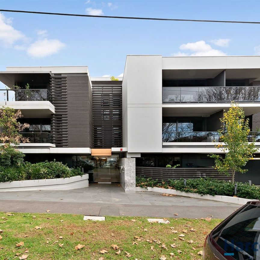 When Location is Key! - Photo 1