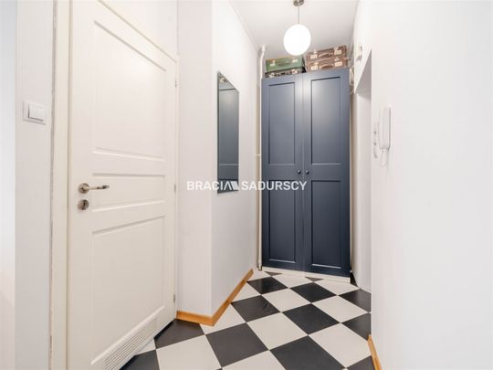 M-2 POK 51 M2 NOWA HUTA BALKON GARDEROBA PREMIUM - Photo 1