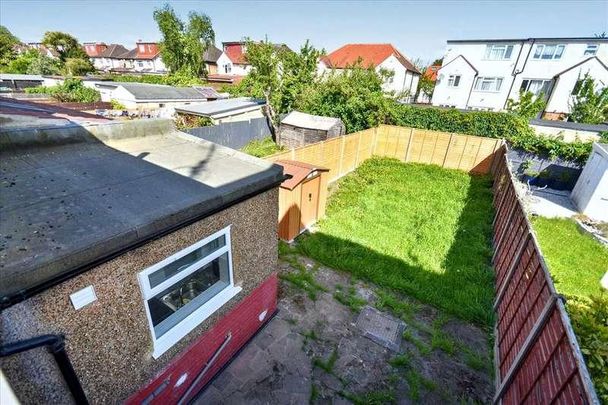 Court Way, Acton, Acton, W3 - Photo 1