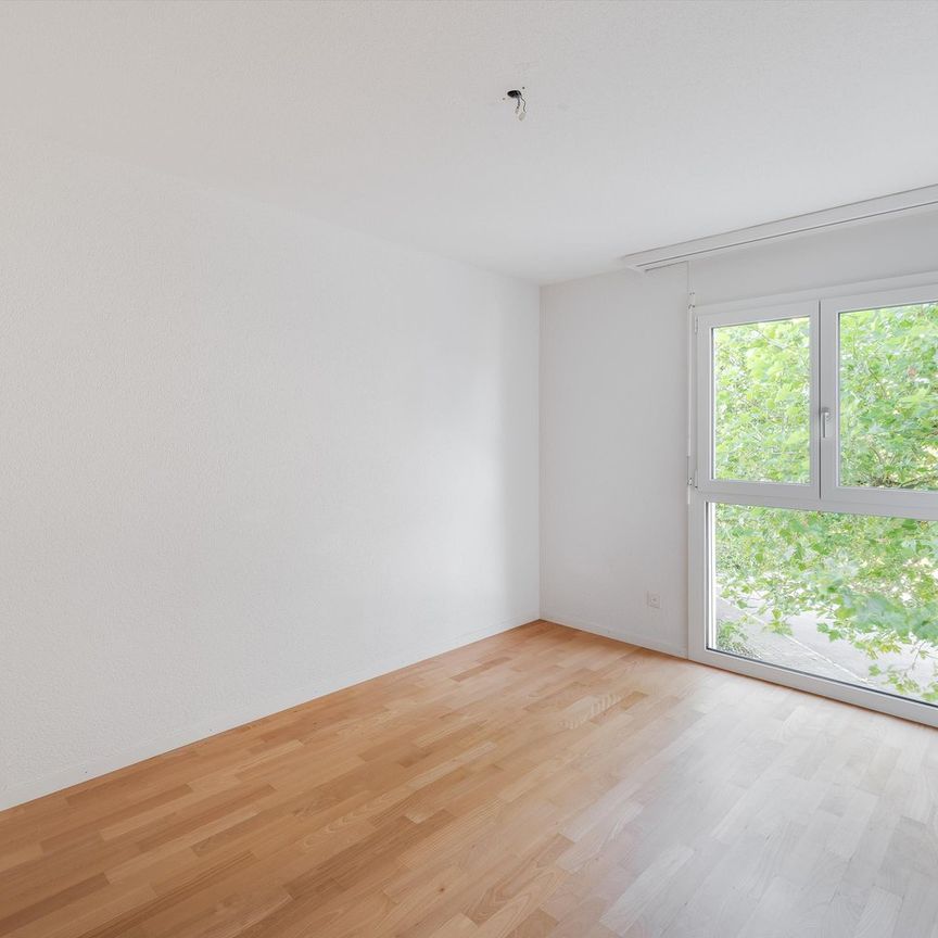 "Kinderfreundliche Wohnung in ruhigem, grünen Quartier!!" - Photo 1