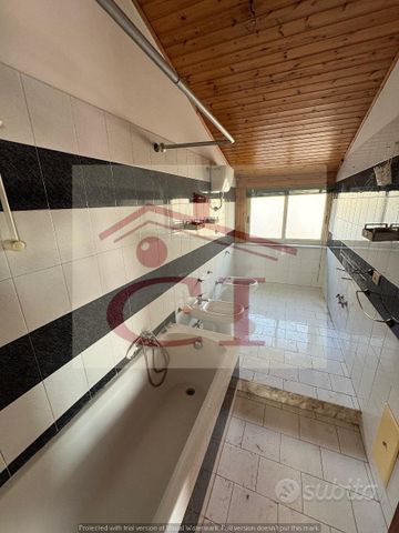 Mansarda con terrazzo cod. 006 - Photo 2